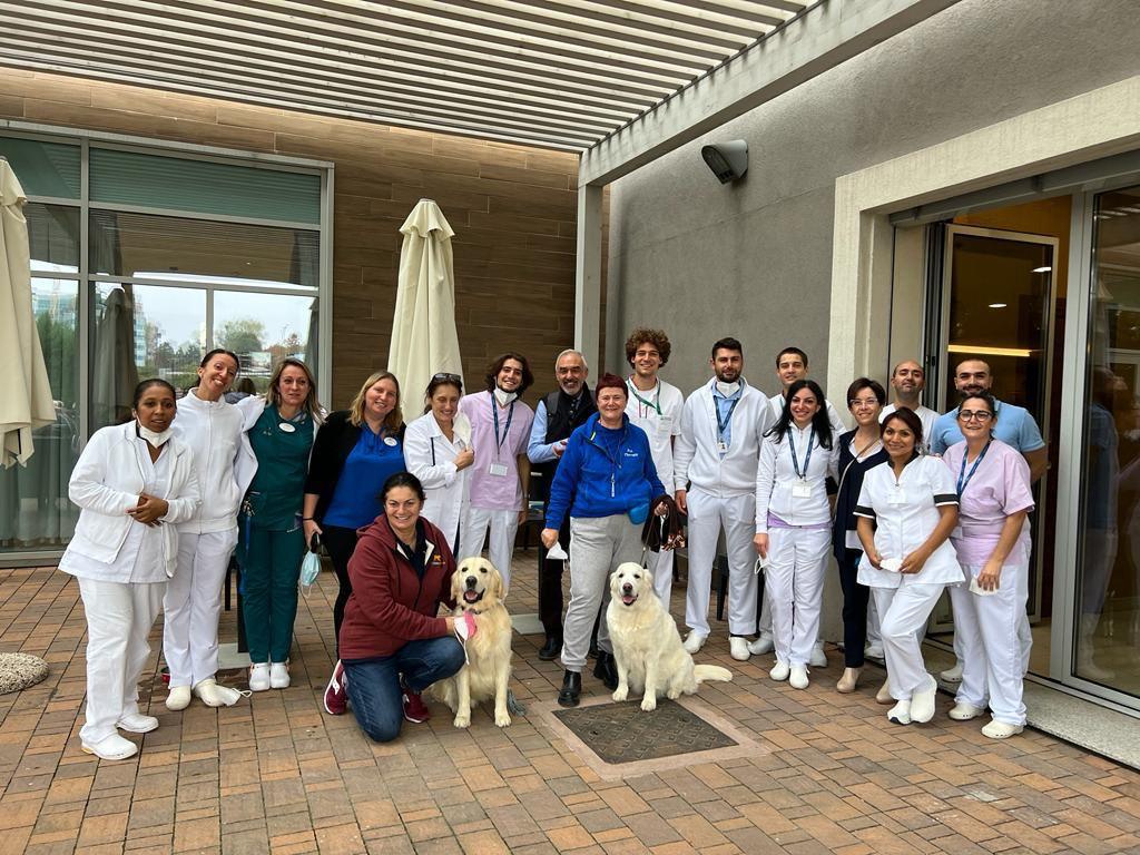 Equipe sanitaria e cani DogBliss